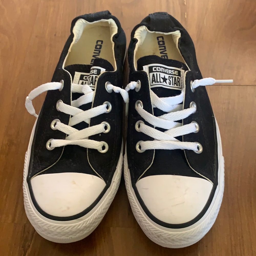 Women’s slip on converse size 8